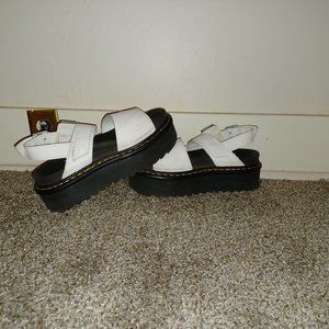 Doc Marten Platform sandals!